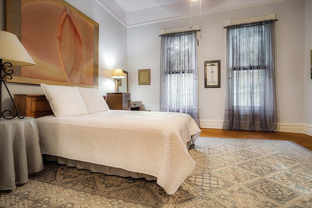 1785 Glenwood Pl, Memphis, TN 38104 - bedroom featuring baseboards and wood finished floors