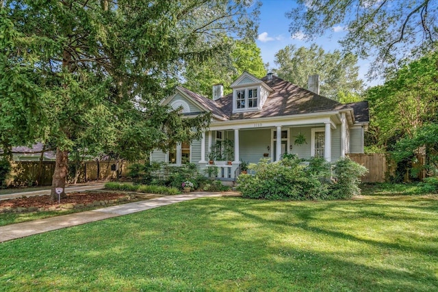 1785 Glenwood Pl, Memphis, TN 38104 - view of front of property featuring covered porch and a chimney