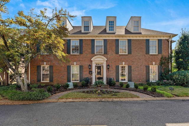 232 Windover Grove Dr, Memphis, TN 38111 - colonial home featuring brick siding