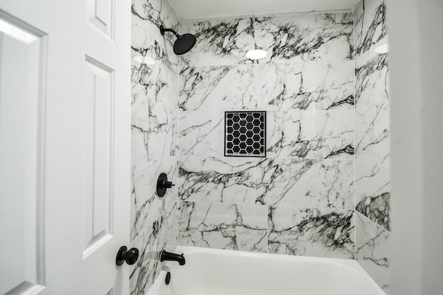 7881 Collins Wood Cv, Memphis, TN 38125 - full bathroom featuring  shower combination