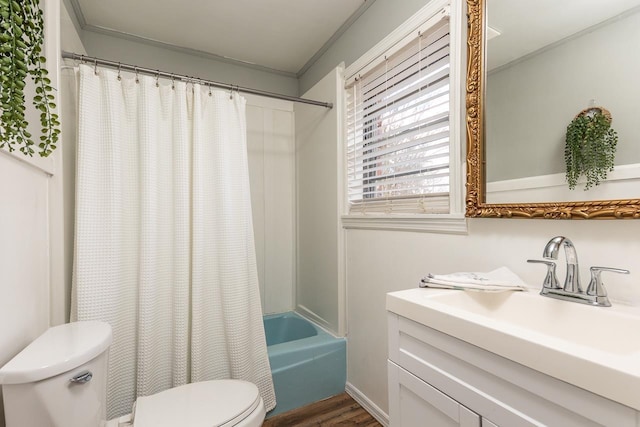 3806 Bluff Rd, Hernando, MS 38632 - full bathroom with vanity, crown molding, shower / bathtub combination with curtain, and wood finished floors