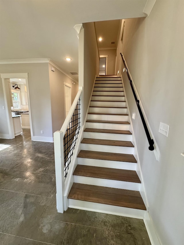 7148 Donnington Dr, Germantown, TN 38138 - stairway with ornamental molding and recessed lighting