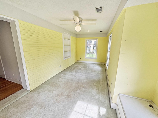 5305 N Clover Dr, Memphis, TN 38120