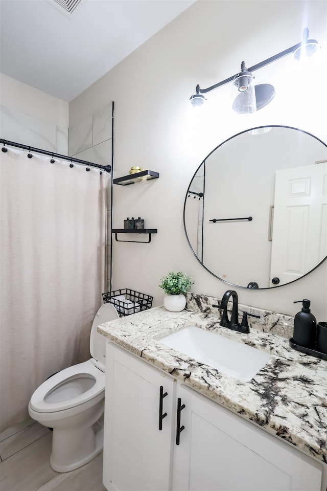 8510 Wolf Trace Ln, Bartlett, TN 38133 - full bathroom featuring vanity and a shower with curtain
