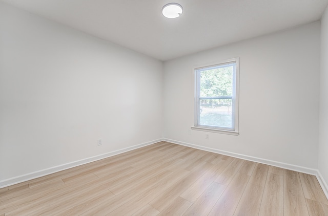 3693 Socorro Cv, Memphis, TN 38128 - empty room featuring light wood-type flooring and baseboards
