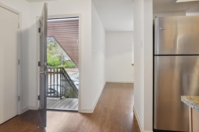 1824 Crossflower Cv Unit 94, Germantown, TN 38138 - kitchen featuring freestanding refrigerator and wood finished floors