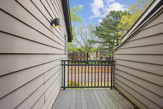 1824 Crossflower Cv Unit 94, Germantown, TN 38138 - view of wooden terrace
