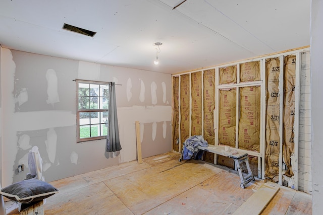 3536 Kendrick Rd, Memphis, TN 38108 - view of miscellaneous room
