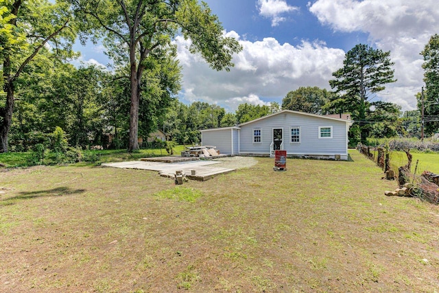3536 Kendrick Rd, Memphis, TN 38108 - view of green lawn featuring view of scattered trees