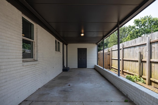 4825 Verne Rd, Memphis, TN 38117 - view of patio / terrace