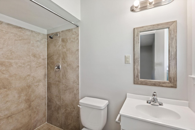 4338 Gardenview Dr, Memphis, TN 38116 - full bath with vanity and a tile shower