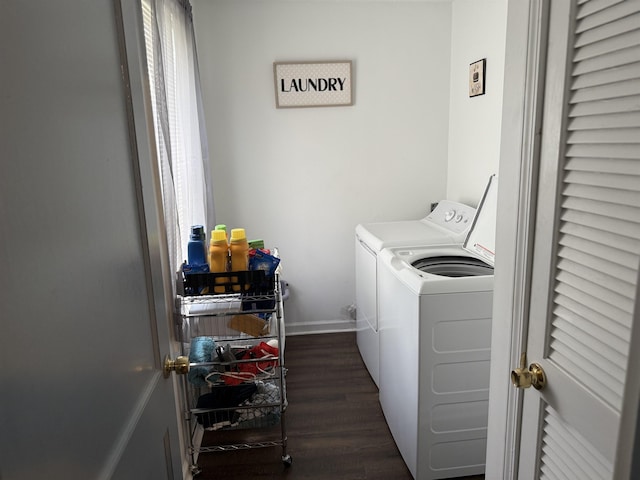 1759 Walter St, Memphis, TN 38108 - laundry room featuring washer and clothes dryer and dark wood finished floors