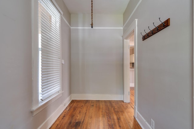 699 New York St, Memphis, TN 38104 - hallway with hardwood / wood-style flooring and baseboards