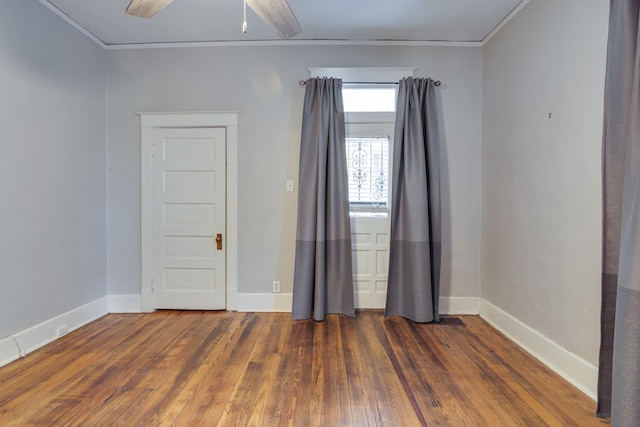 699 New York St, Memphis, TN 38104 - unfurnished room featuring wood finished floors, crown molding, and ceiling fan
