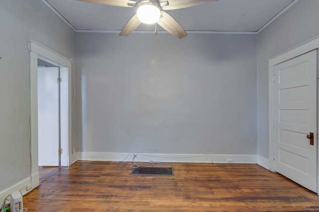 699 New York St, Memphis, TN 38104 - empty room with ornamental molding, wood finished floors, and a ceiling fan