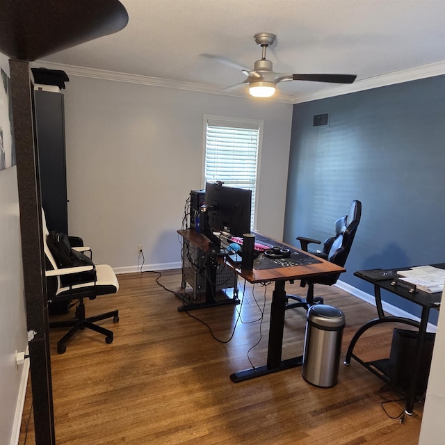6380 Davidson Cv, Memphis, TN 38119 - home office featuring crown molding, wood finished floors, and a ceiling fan