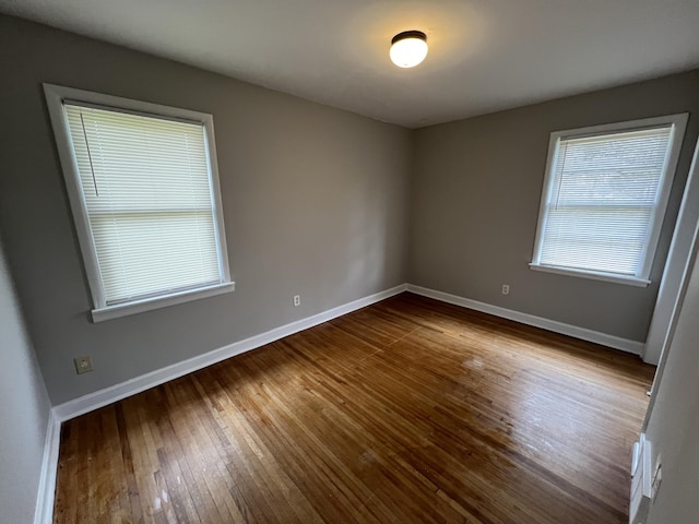 4267 Leroy Ave, Memphis, TN 38108 - spare room featuring dark wood finished floors and baseboards
