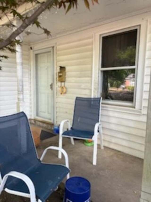 1235 Darlow St, Memphis, TN 38122 - view of patio