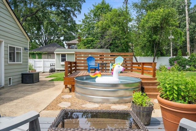 1978 Tutwiler Ave, Memphis, TN 38107 - view of patio featuring a deck