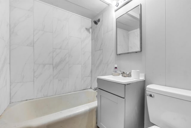 849 Restbrook Ave, Memphis, TN 38127 - bathroom with vanity and shower / bathtub combination