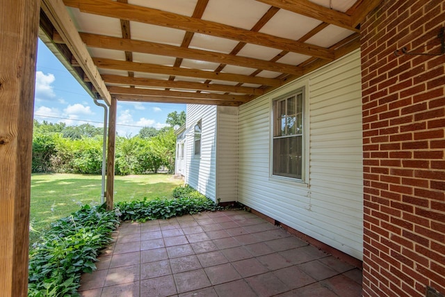 117 N High St, Waynesboro, TN 38485 - view of patio / terrace