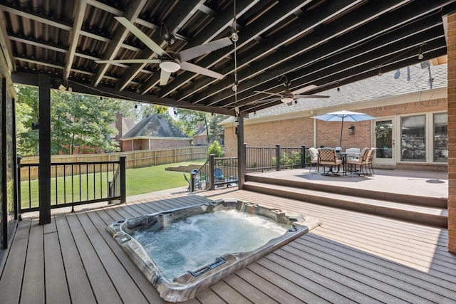 927 Oakmont Ridge Cv, Collierville, TN 38017 - deck with ceiling fan, a fenced backyard, and outdoor dining space