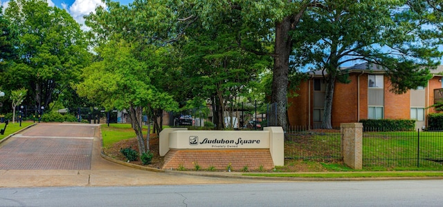 4764 Eagle Crest Dr Unit 4002, Memphis, TN 38117 - view of community sign
