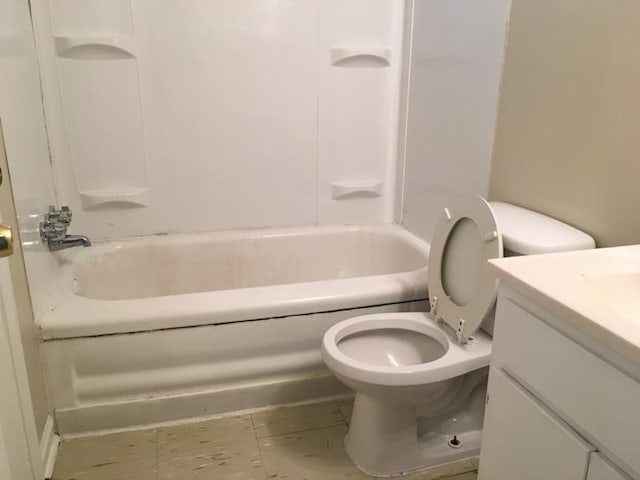3092 Knightway St, Memphis, TN 38118 - bathroom featuring vanity and bathing tub / shower combination