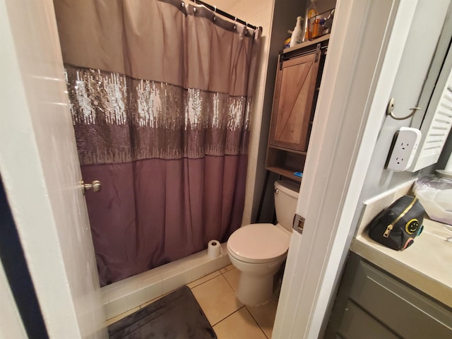 6615 Poplar Ave Unit 1, Germantown, TN 38138 - full bath featuring tile patterned floors, a shower with shower curtain, and vanity
