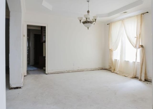 9219 Beaver Valley Ln, Cordova, TN 38018 - empty room featuring a chandelier and a raised ceiling
