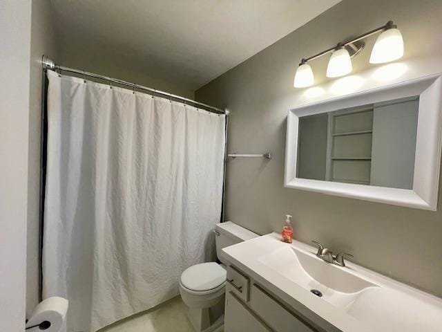 2470 S Flowering Tree Cv, Bartlett, TN 38134 - bathroom with vanity and curtained shower