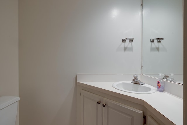 1204 Chamberlain Dr Unit 10, Memphis, TN 38119 - bathroom with vanity and toilet