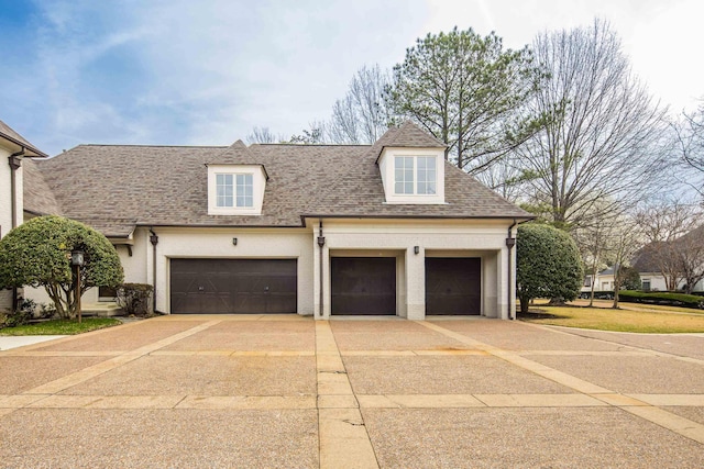 3217 Pointe Hill Cv, Memphis, TN 38125 - garage featuring driveway