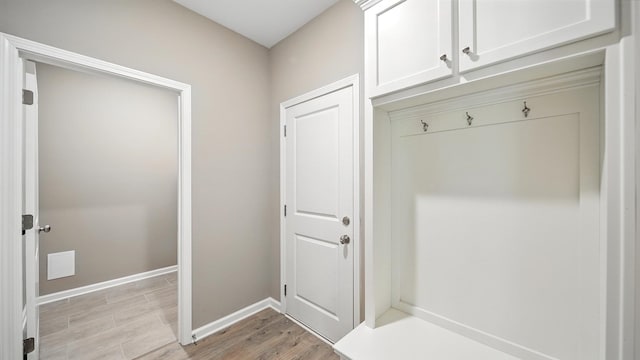 131 Pritchett Cv, Munford, TN 38058 - mudroom featuring light wood finished floors and baseboards