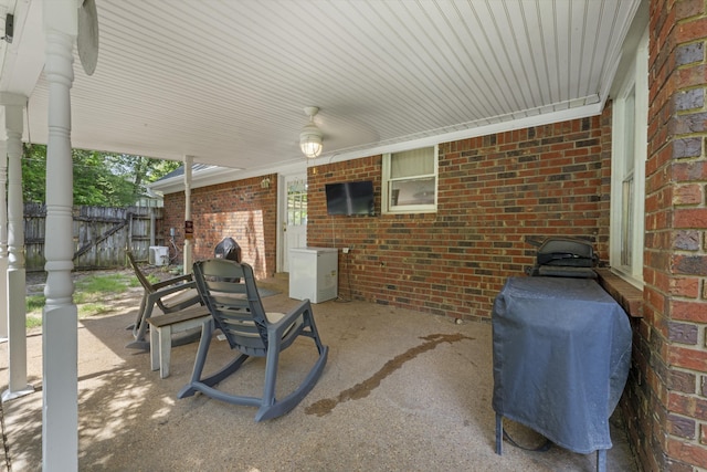 526 Royal Pecan Way, Collierville, TN 38017 - view of patio with area for grilling and a gate