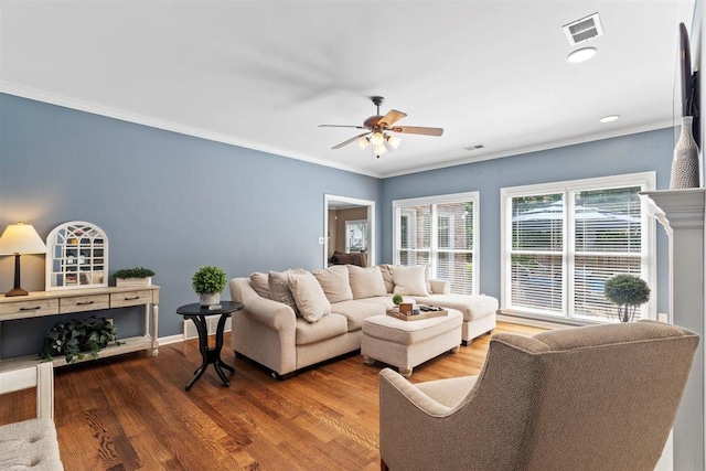 1775 Lisson Cv, Collierville, TN 38017 - living room featuring crown molding, wood finished floors, ceiling fan, and recessed lighting