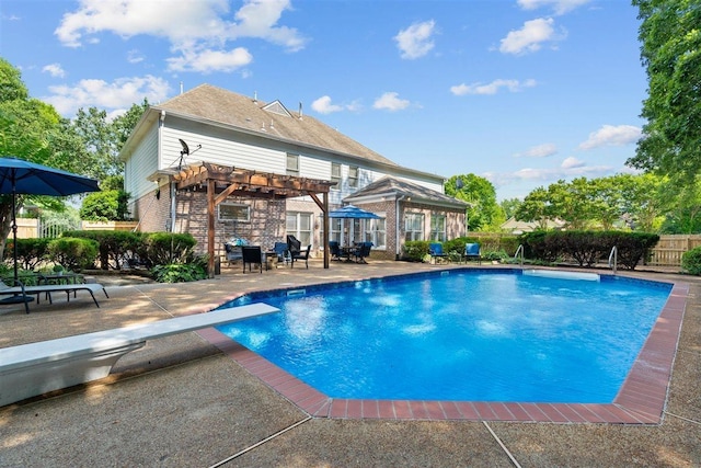 1775 Lisson Cv, Collierville, TN 38017 - view of pool featuring a pergola, a patio area, and a diving board