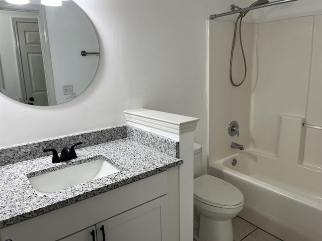 1319 E Island Pl E, Memphis, TN 38103 - full bathroom with vanity, tile patterned floors, and shower / bath combination
