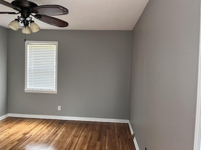 4282 Millbranch Rd, Memphis, TN 38116 - spare room featuring wood finished floors and ceiling fan