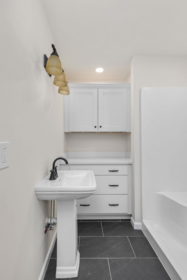 17 County Road 233rd Rd, Corinth, MS 38834 - full bathroom featuring tile patterned flooring and baseboards