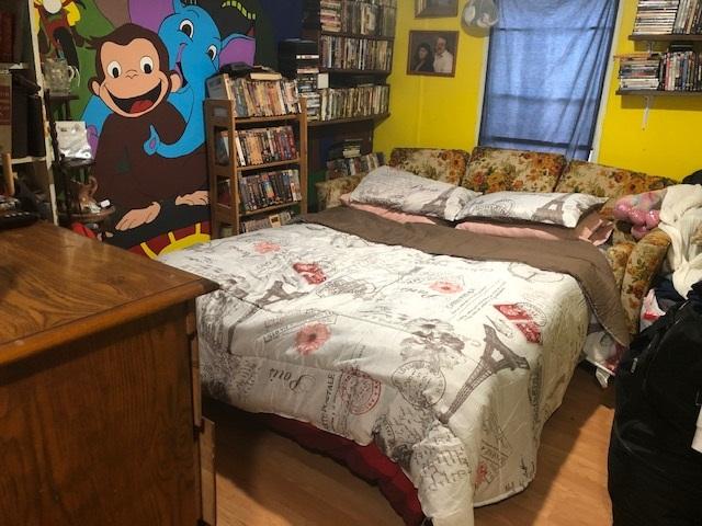 bedroom featuring light hardwood / wood-style floors