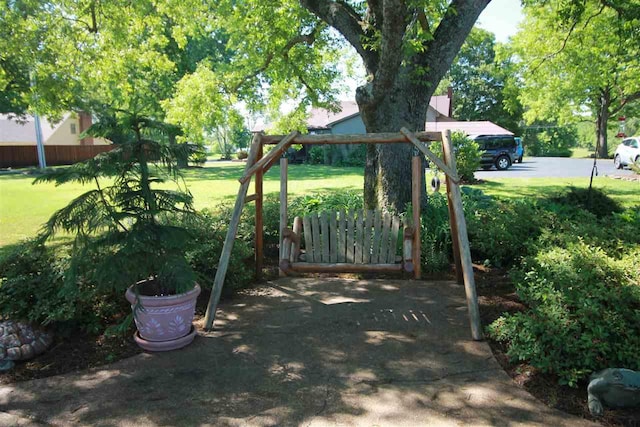 180 Holly Grove Road, Covington, TN 38019 - view of yard
