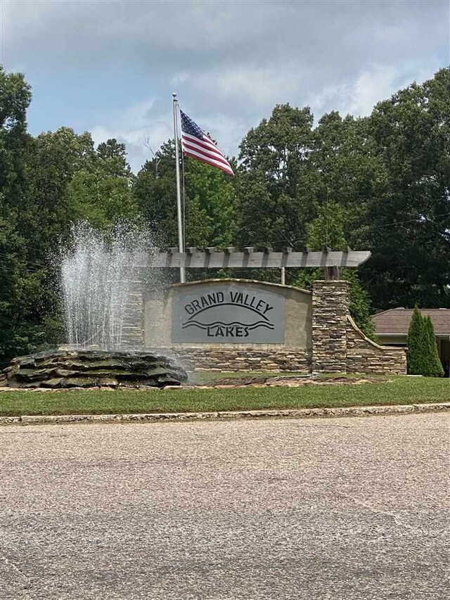 1182 Quachita Cv, Saulsbury, TN 38067 - photo 1