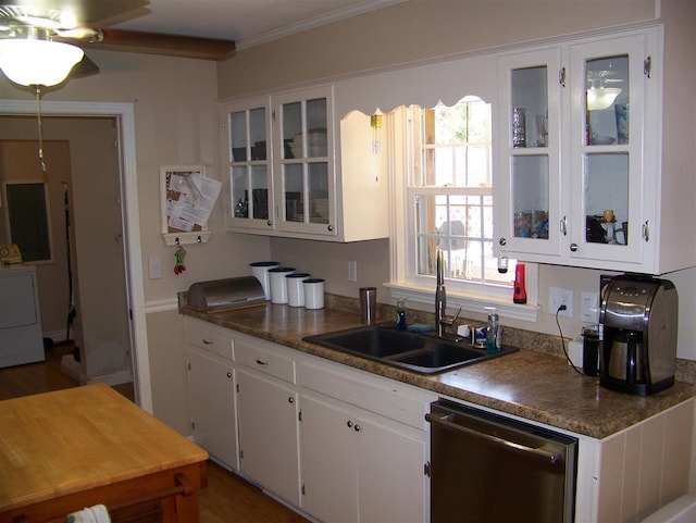 155 Eunice Lane, Savannah, TN 38372 - kitchen featuring sink, ceiling fan, white cabinets, dishwasher, and washer / clothes dryer