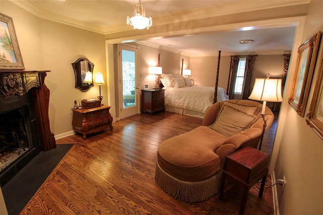 9351 Rocky Valley Cv, Memphis, TN 38018 - bedroom with a chandelier, crown molding, and dark hardwood / wood-style flooring