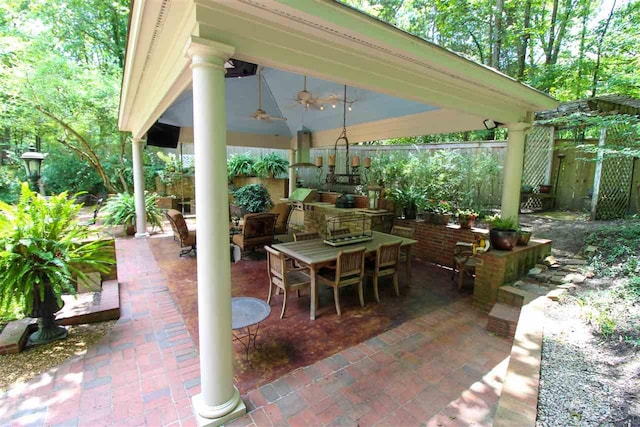 9351 Rocky Valley Cv, Memphis, TN 38018 - view of patio featuring ceiling fan and an outdoor hangout area