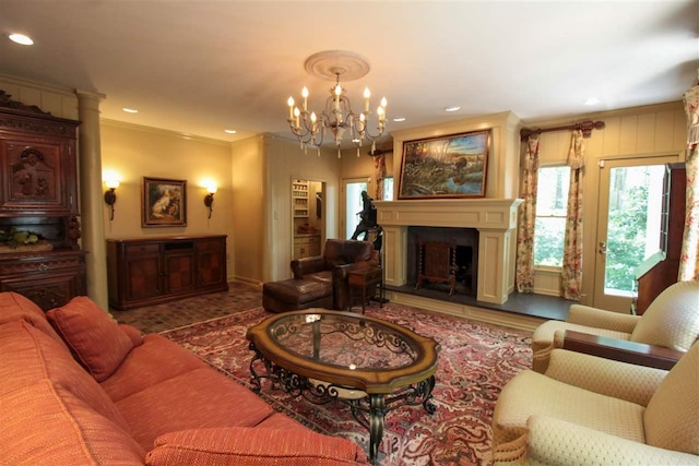 9351 Rocky Valley Cv, Memphis, TN 38018 - living room featuring crown molding and a notable chandelier