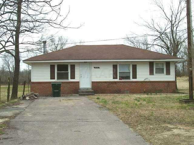 view of ranch-style home