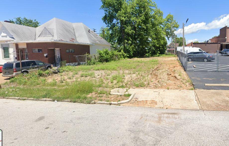 1368 Monroe Avenue, Memphis, TN 38104 - photo 1