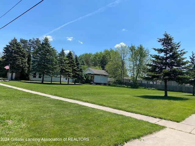 Listing photo 2 for 1227 W S St, Owosso MI 48867